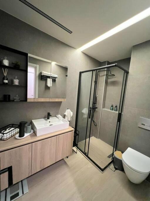 אלכסנדרופולי 8 Blocks Apartments 2B מראה חיצוני תמונה