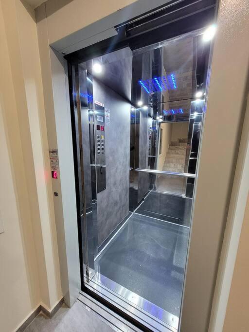 אלכסנדרופולי 8 Blocks Apartments 2B מראה חיצוני תמונה